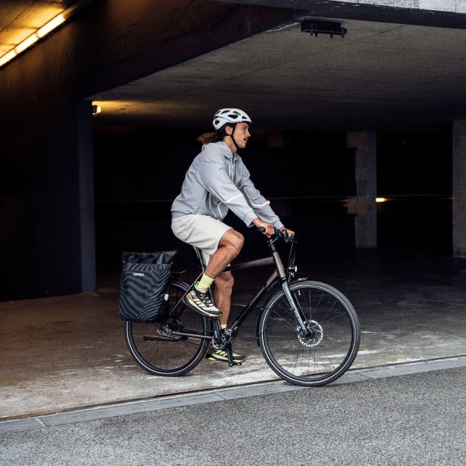 Sacoche Vélo Réfléchissante Vario PS High Visibility Ortlieb – Image 4